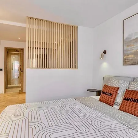 Apartment Promenade Chic Sea & *